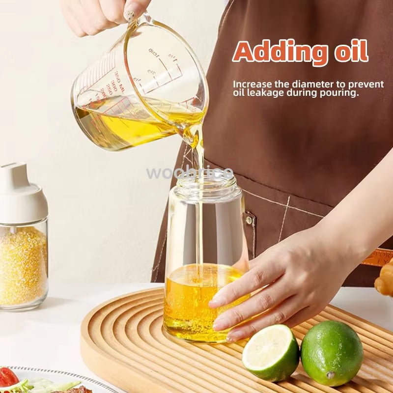 2 in 1 Oil Pour Spray Press-Type Oil Spray Bottle 500ML Kitchen Cooking Oil Sprayer Outdoor Barbecue Spray Bottle Vinegar Sauce